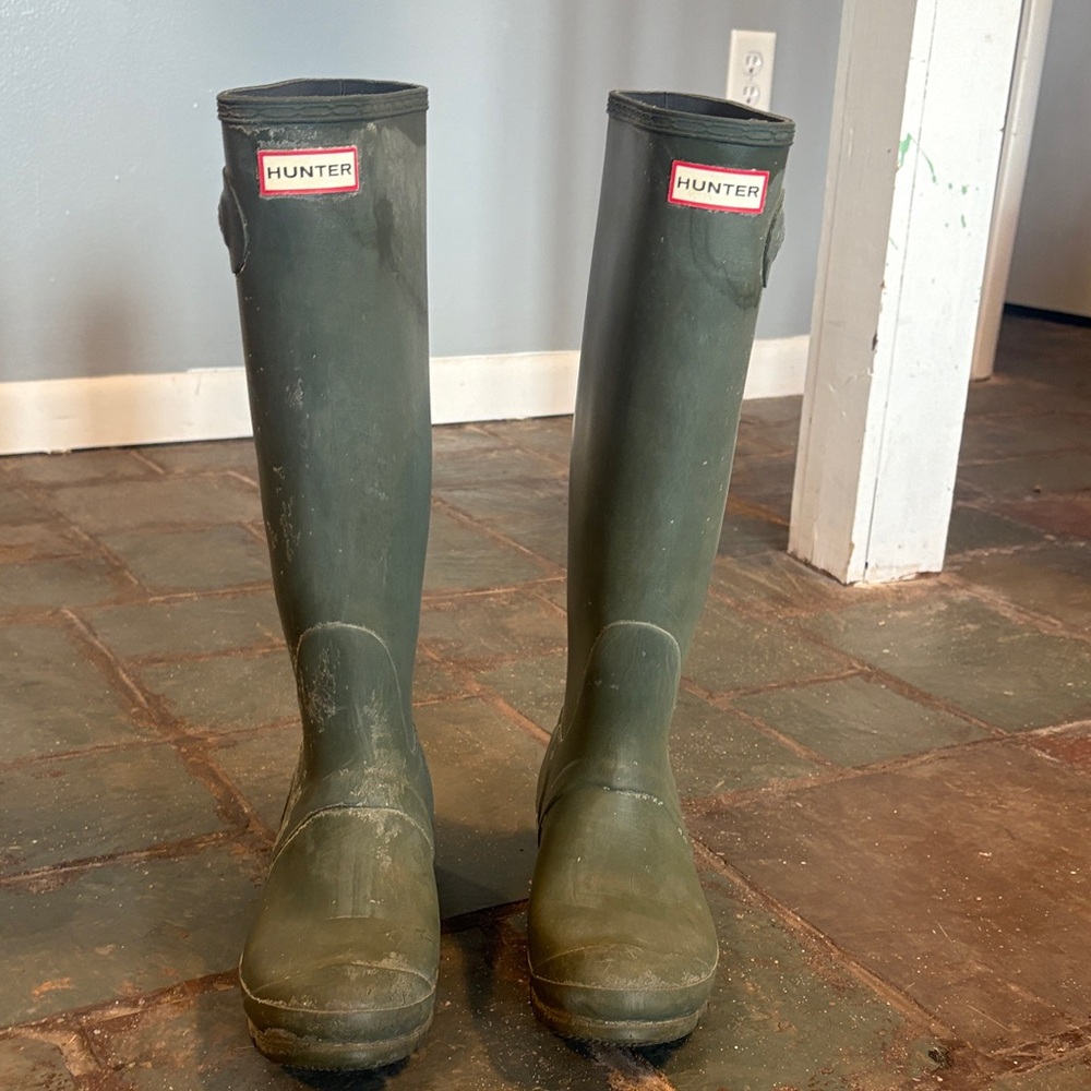 Hunter Green rain boots